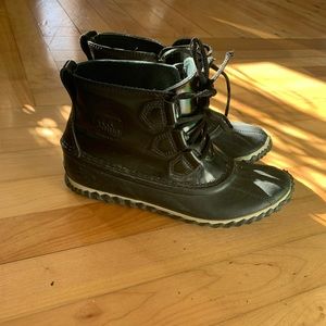 Sorel out n about rain boots